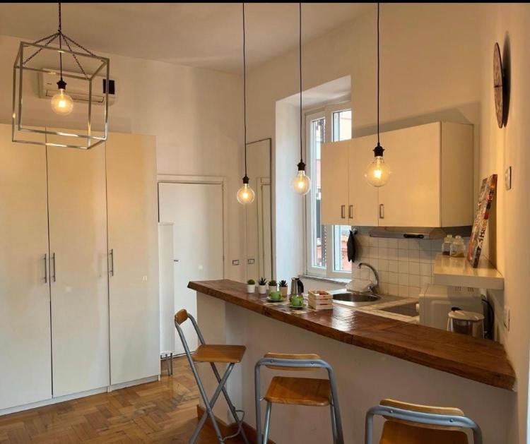 Apartment Casa Di Vivi, Comoda Per Il Centro, Il Vaticano Ed Il Gemelli Rom